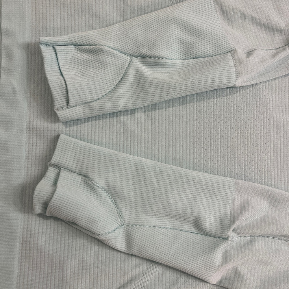 Swiftly Tech Long-Sleeve Shirt 2.0, Size 8 - Picture 9 of 16
